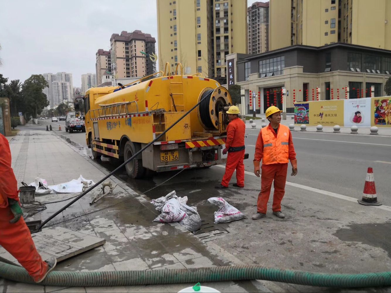 白云矿区排污管道清淤-管道清洗
